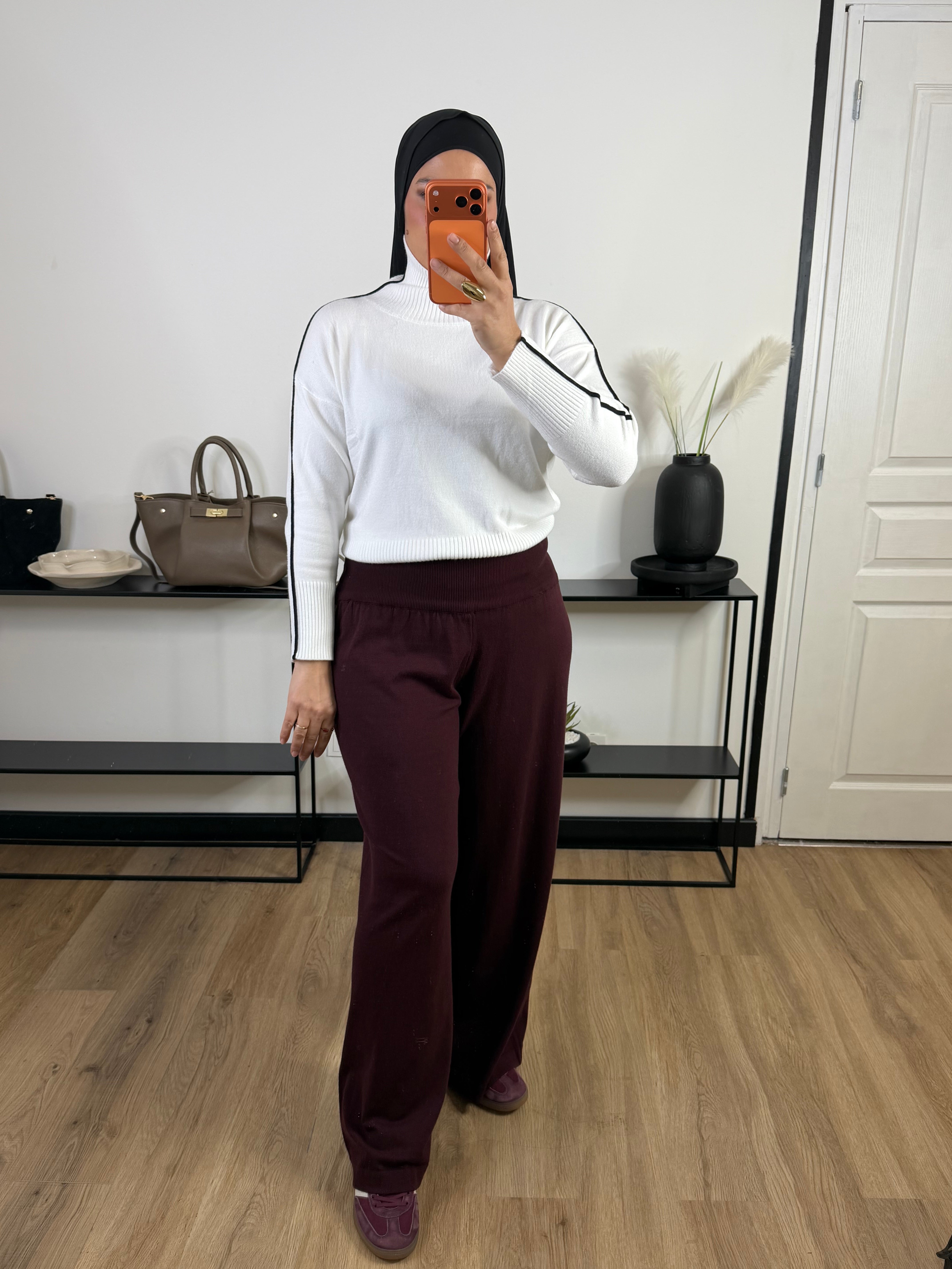 Pull Lune ￼I blanc