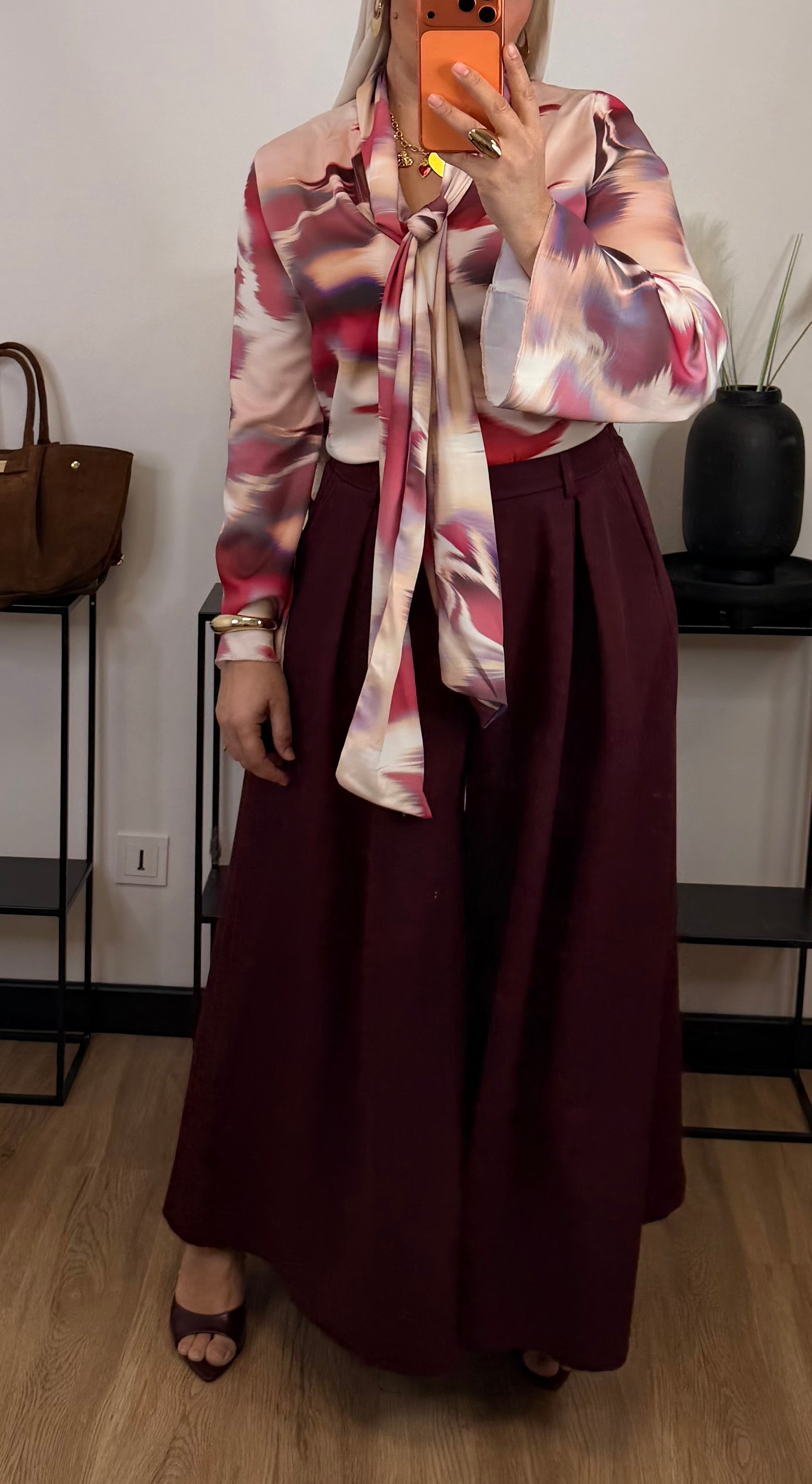 Palazzo Orna I rouge bordeaux